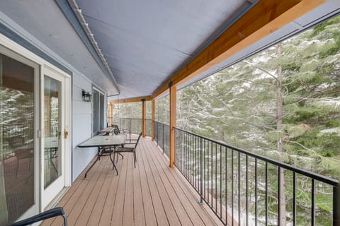 Deck + Game Room: Secluded Cabin Near Lake Cascade House in Cascade