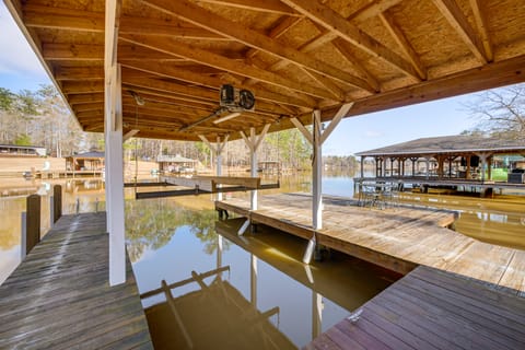 Lakefront Getaway w/ Boat Slip & Dock in Sparta! House in Lake Sinclair