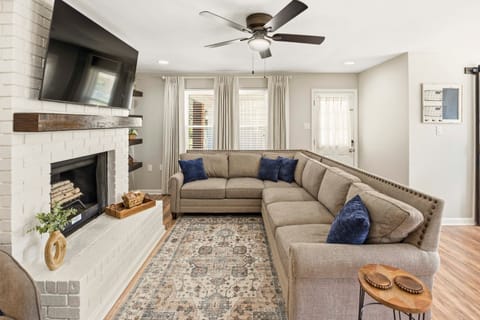 'Springs Stay Hideaway' Cozy 3BR Home in Denham House in Mississippi