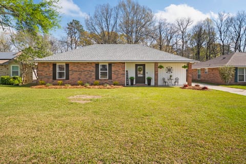'Springs Stay Hideaway' Cozy 3BR Home in Denham House in Mississippi