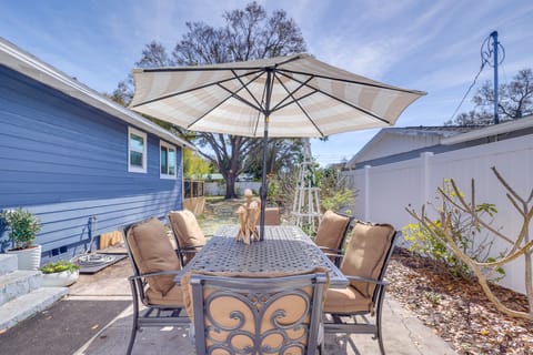 7 Mi to Indian Rocks Beach: Breezy Family Retreat! House in Largo