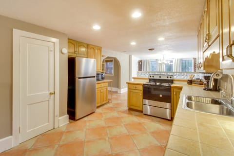 2 Mi to Downtown! Charming Home in Pensacola House in Pensacola