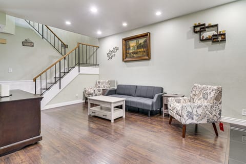 Near Tech HQs & World Cup: Commuter’s Fremont Hub House in Hayward