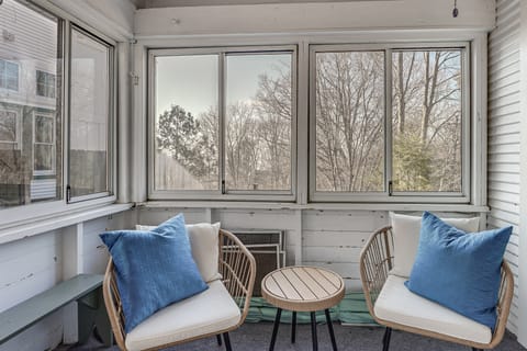 Walk to Beach! Serene Lake Michigan Home w/ Deck House in Grand Haven