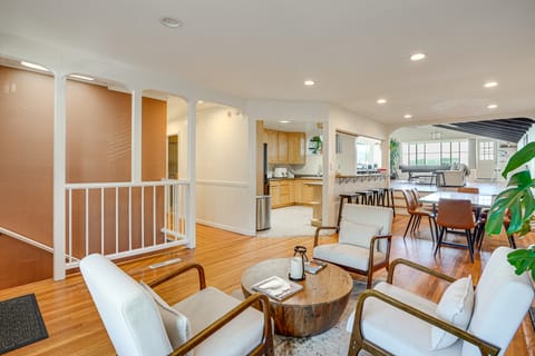 Bay Area Family Home w/ Indoor Pool + Game Room House in Daly City