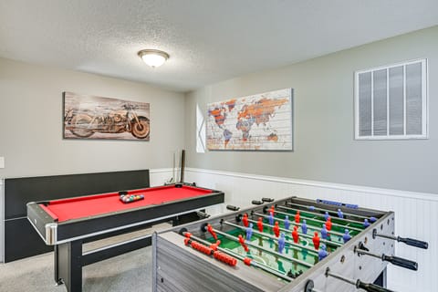 Steps to Cedar Lake! Group Getaway w/ Game Room House in Indiana