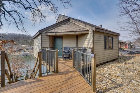 Resort Villa on Lake of the Ozarks! Family Fun Hub Villa in Osage Beach