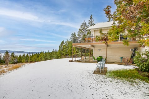 2 Mi to Lake Coeur d’Alene! Serene Retreat, Patio Apartment in Kootenai County