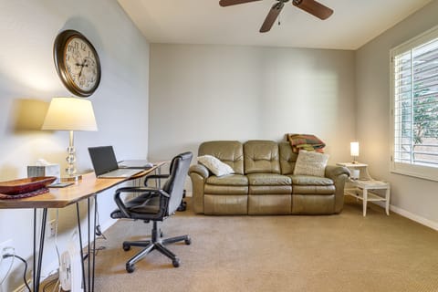 Luxe 55-Plus Retreat 4 Mi to Golf Club of Estrella House in Goodyear