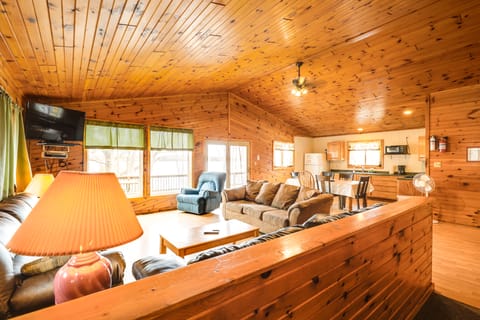 Lakefront Duplex in Northwoods: Angler’s Haven! House in Wisconsin