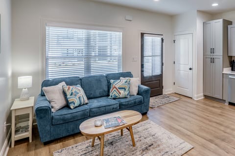 Ole Miss Getaway! Condo 2 Mi to Campus Apartment in Oxford