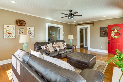 Pet-Friendly 'Railroad Cottage' Near Wedowee Lake House in Alabama