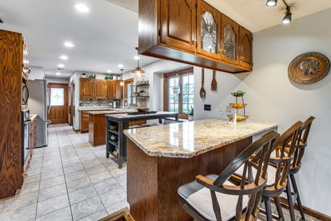 Fun w/ Family! Peaceful Countryside Tiffin Retreat House in Ohio