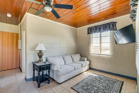 Lake View, Pool Access! Pet-Friendly Hernando Stay House in Hernando