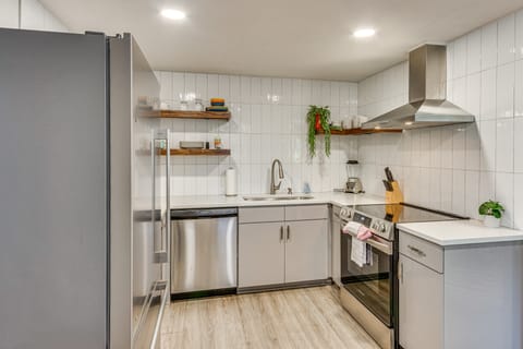 Private Patio + Yard: Orange Door Retreat House in Pensacola Beach