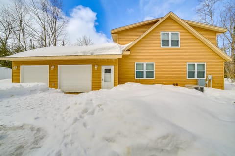 Stunning Sunset Views! Lake Michigan Lodge House in Wisconsin
