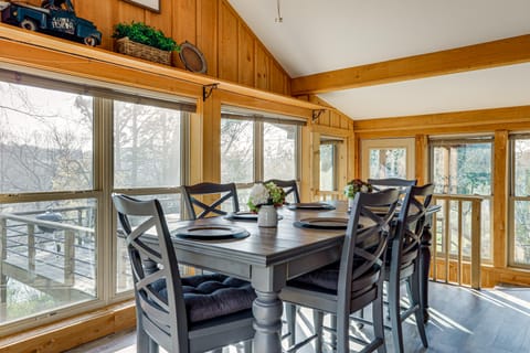 1/2 Mi to State Park! Riverfront Ozarks Retreat House in Current River