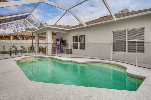 Private Pool & Lanai: WFH-Friendly Seffner Retreat House in Seffner