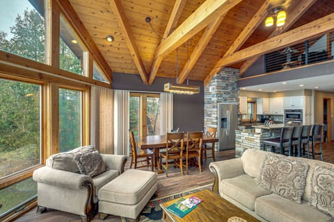 Sauna & Pool Table: Family Home on Lake Chicagon House in Wisconsin