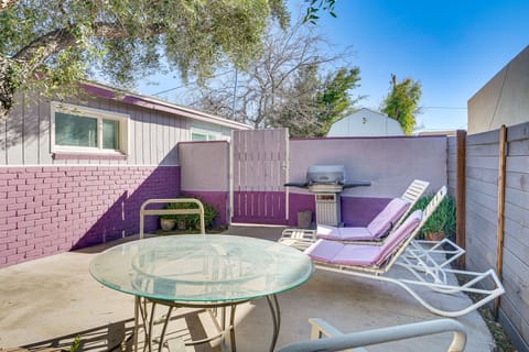 Patio w/ Garden Views! Tranquil Tucson Townhome Apartment in Tucson