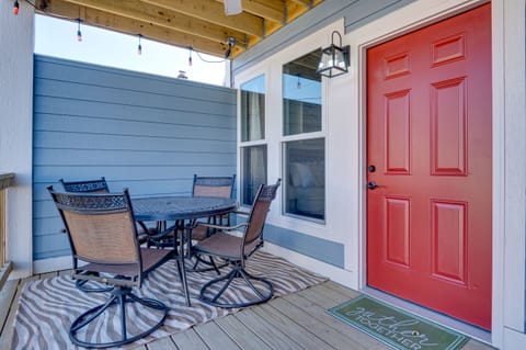 3 Mi to Dtwn: Dual-Unit Home in Indianapolis! House in Indianapolis