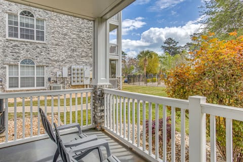 Family Fun in Myrtle Beach! Central Resort Condo Apartment in Carolina Forest