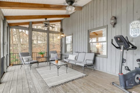 Dock, Deck + Views: Cherokee Lake Retreat! House in Morristown
