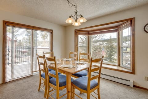 Mtn Base w/ Hot Tub Access Near Winter Park Resort Apartment in Fraser