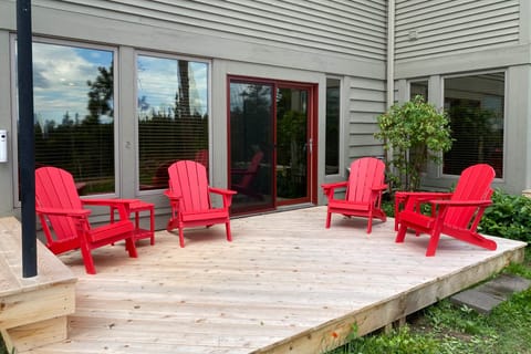 Lake Superior Views! Ultimate North Shore Retreat Apartment in Lutsen