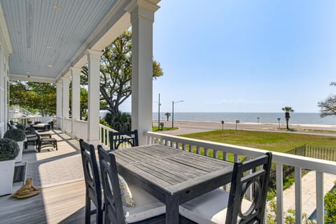 Walk to Beach + Gulf: Luxe Pass Christian Escape! House in Pass Christian