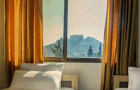 Deluxe Double or Twin Room, 1 Bedroom, Mountain View | Premium bedding, soundproofing, bed sheets