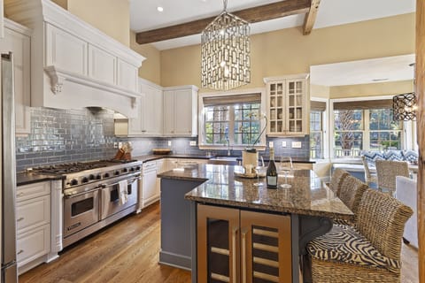 Fully-Equipped Kitchen