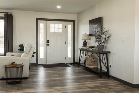 Entry with self check-in. 