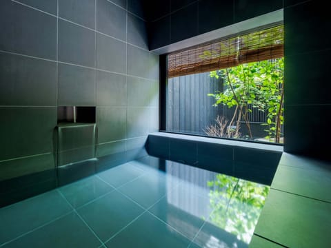 Traditional House, 3 Bedrooms, Kitchen, Garden View | Bathroom | Combined shower/tub, deep soaking tub, rainfall showerhead, hair dryer