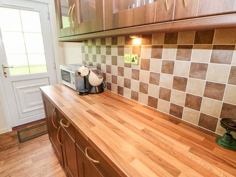 Fridge, dishwasher, electric kettle, toaster