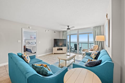 Plenty of space in this living room to gather and spend time together!