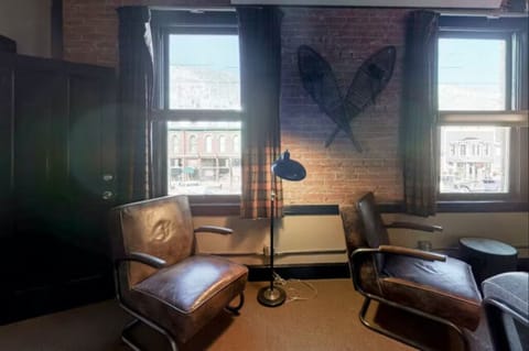 1c081321-f42a-4d00-b2a1-c6c1fbf3329d