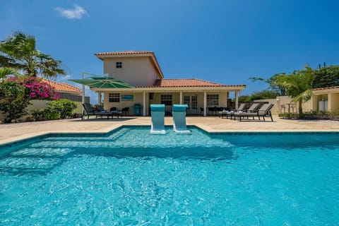 Welcome to Villa Con Torre, your perfect getaway. Relax by the pool and soak in the sun!