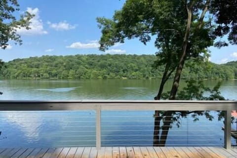 Bad4bdc0 7606 44f0 b15a 32e9dd3cbe85