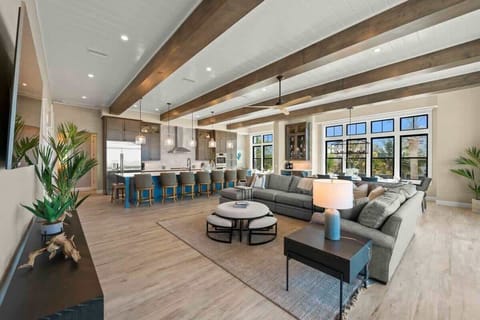 Daytime - Great Room - Open Floor Plan - Balcony Access - Gulf Views