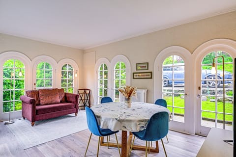Mamaroneck Vacation Rental | 2BR | 1BA | 2 Steps to Access | 1,000 Sq Ft