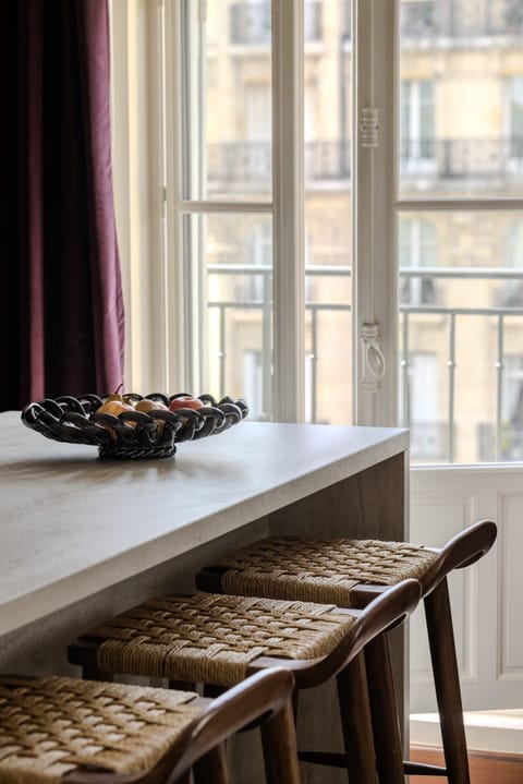 Deluxe Apartment, Ensuite | Dining