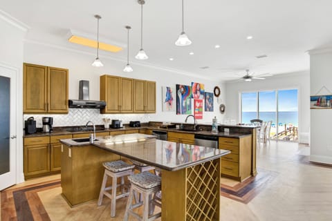 Stunning features throughout