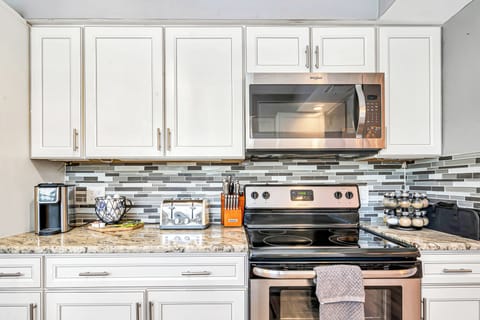 Sleek granite counters, new stainless-steel appliances and all the essentials!