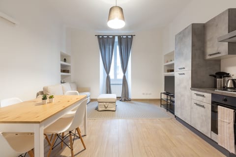 Classic Apartment | Living area