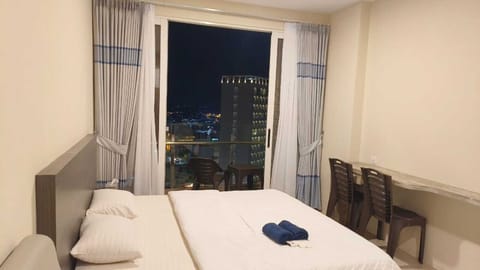Deluxe Apartment | 1 bedroom, WiFi (free)