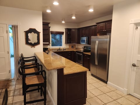 Granite meets Stainless Steel, you and your culinary skills win!