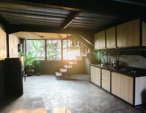 Villa, 1 Bedroom | Private kitchen | Fridge, stovetop, electric kettle, cookware/dishes/utensils