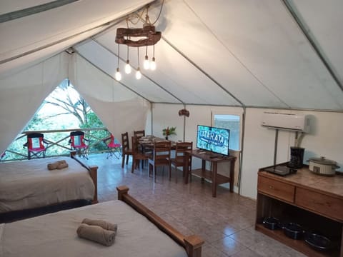 Tempur-Pedic beds, individually furnished, free WiFi, bed sheets