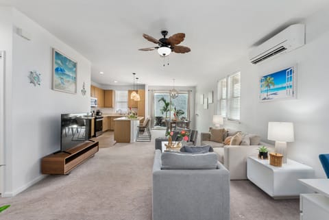 Chic and comfortable living room.